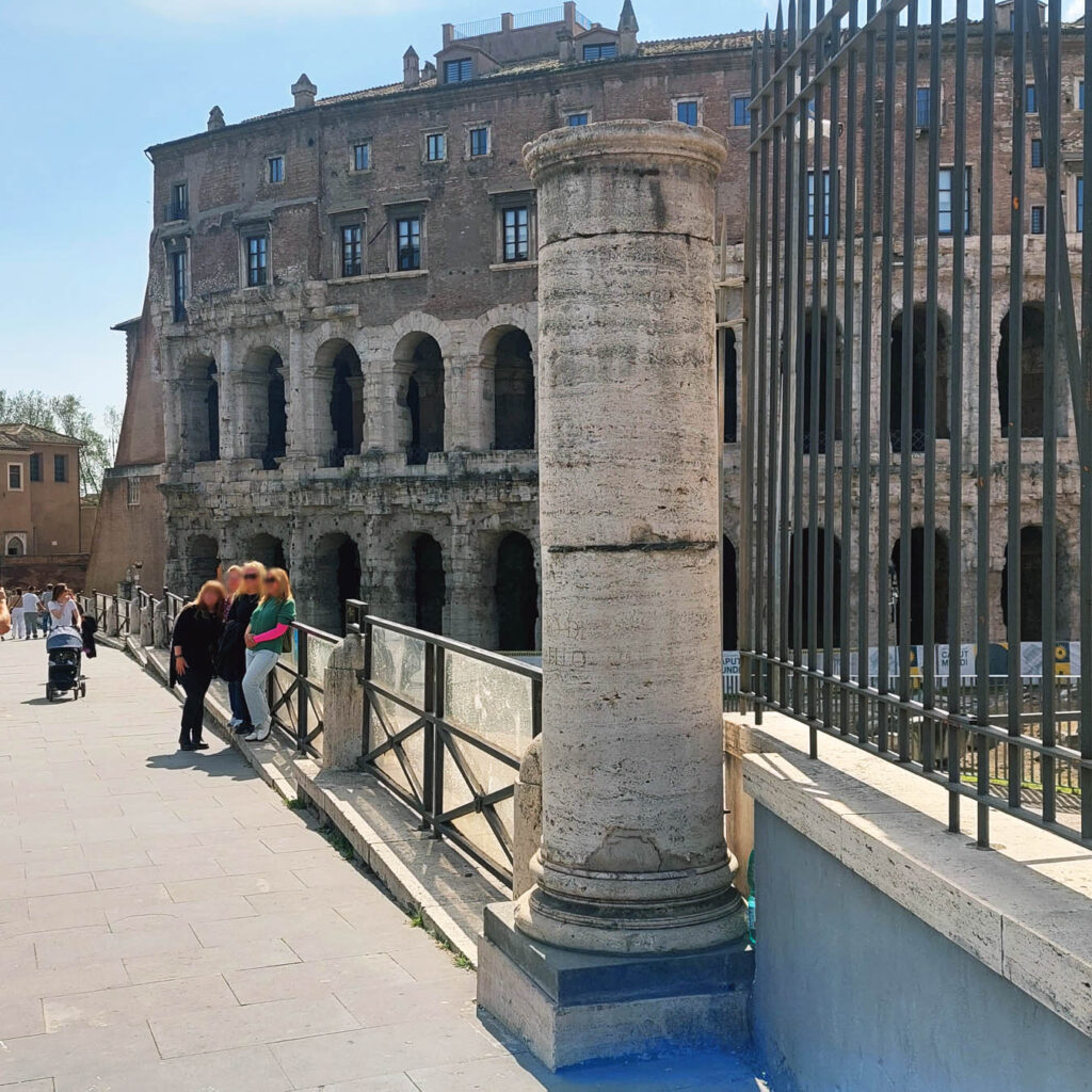 Teatro Marcello - Via Montanara